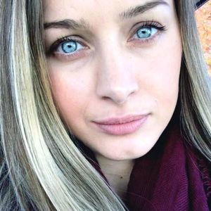 Meet your Posher, Nermina